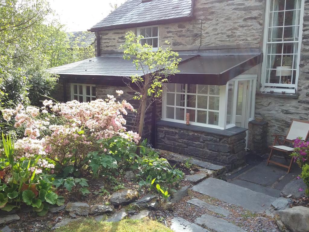 Ty Capel Isa Villa Blaenau Ffestiniog Buitenkant foto